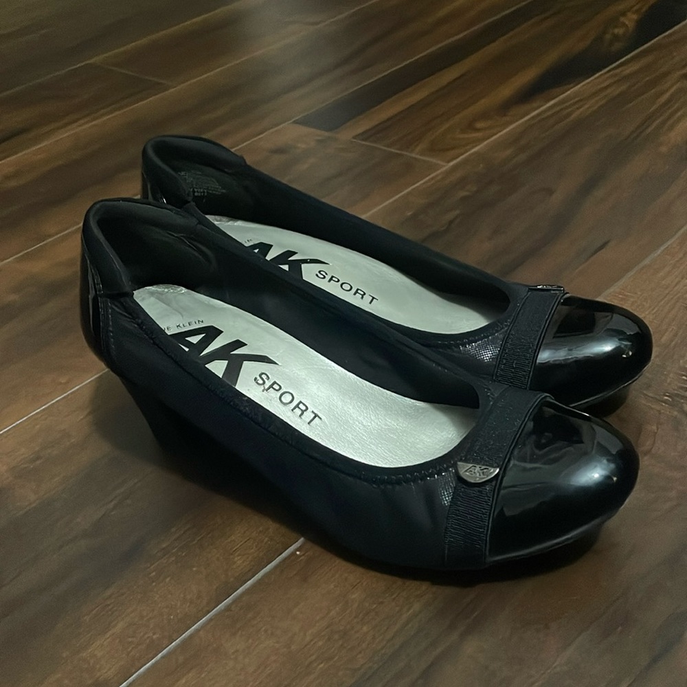 Anne Klein 2 inch heels